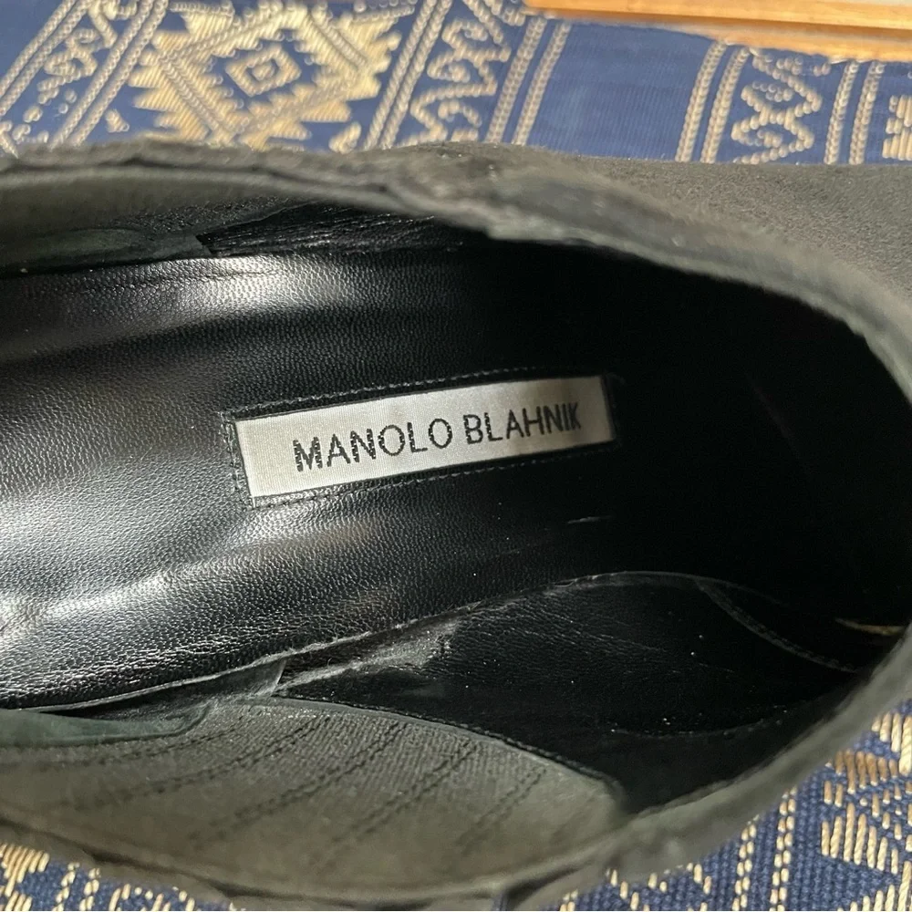 Manolo Blahnik Black Suede Ankle Bootie Stiletto Heel Shoes Size 9.5